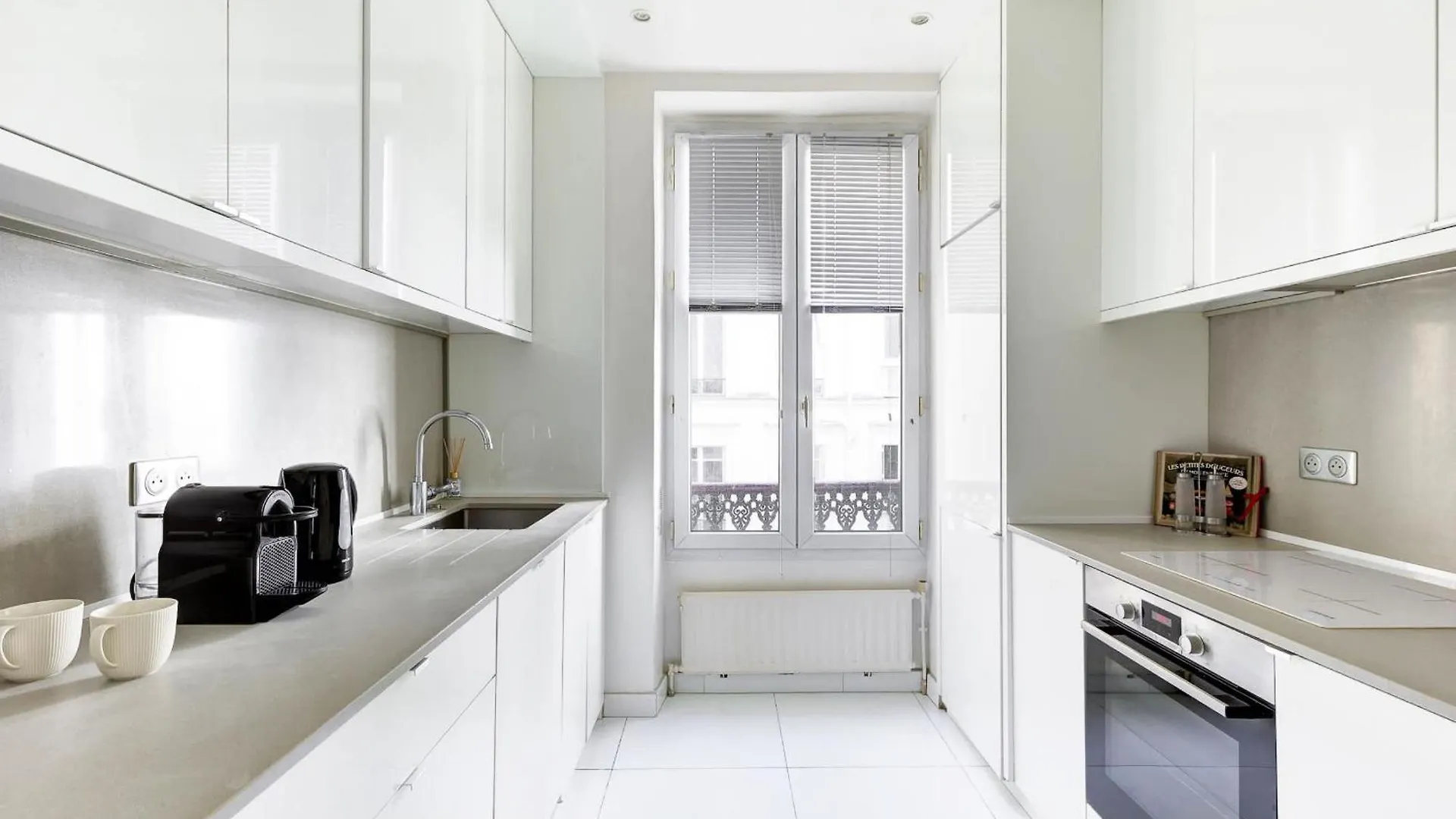3Br Parisian Charm Near Champs-Elysees & La Defense Appartement Parijs